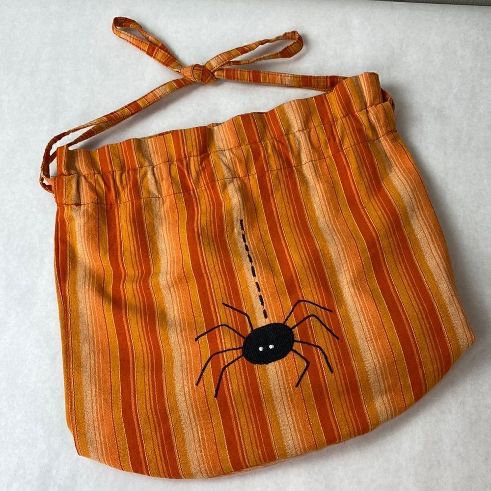 Itsy Bitsy Spider Cinch Bag Orange Stripes Halloween Candy Bag Trick or Treat